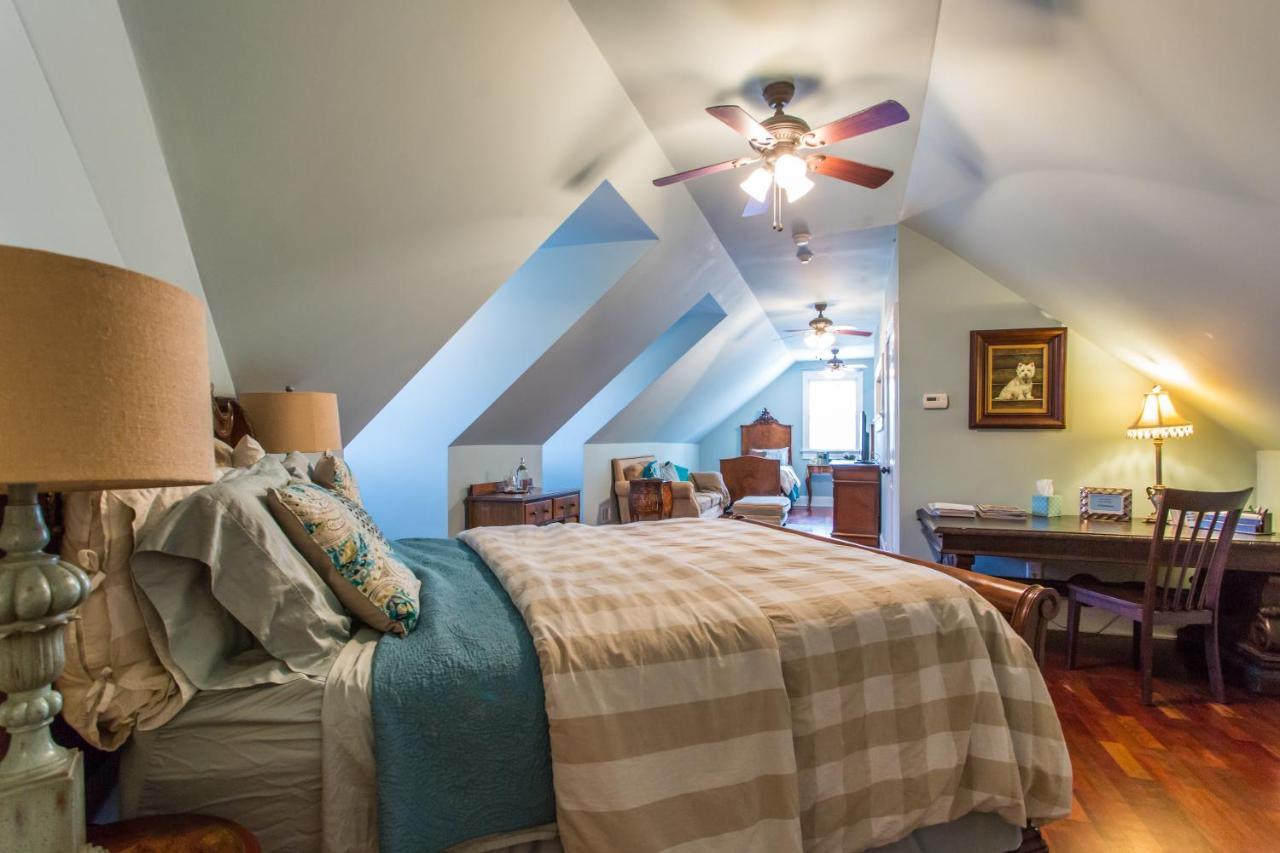 Bed & Breakfast The Social Goat 3*